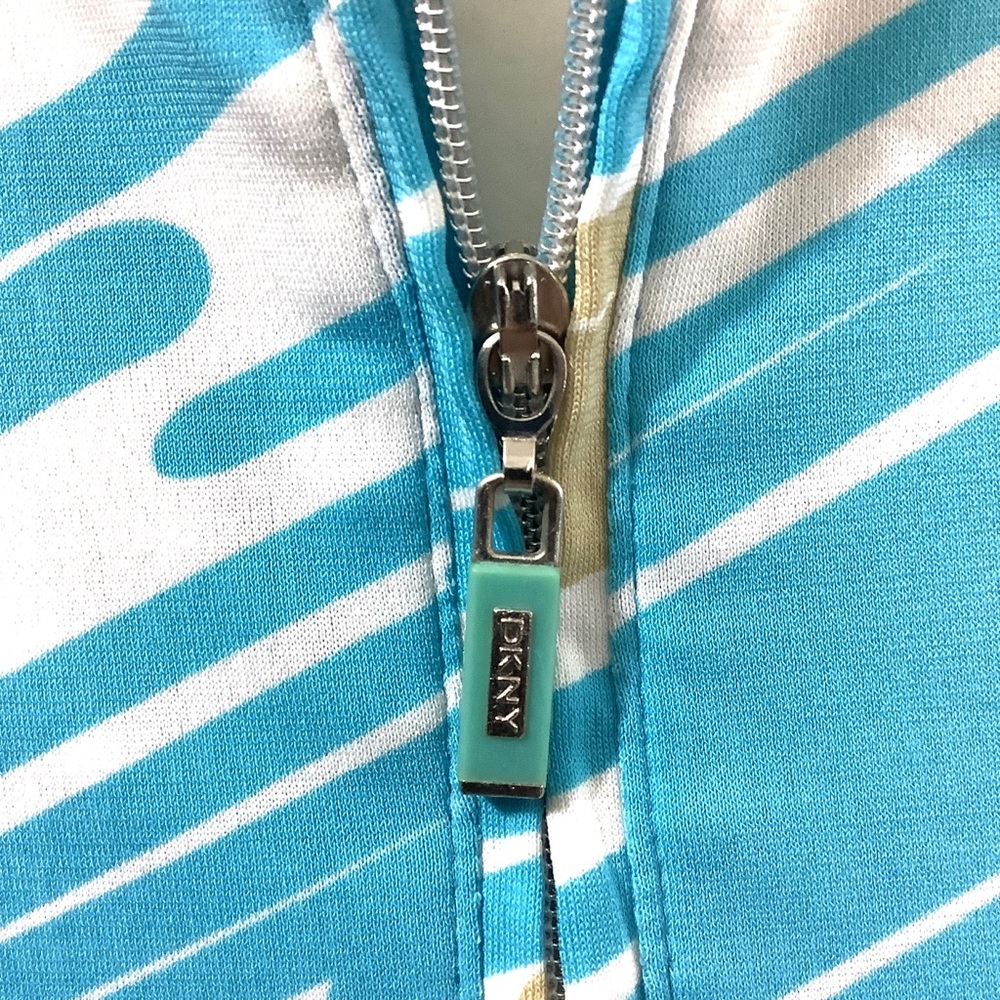 DKNY GOLF Women’s Print Top 192 - Picture 4 of 10